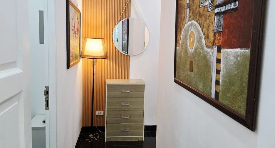 Villa en alquiler de 3 habitaciones en Mueang Phuket, Phuket