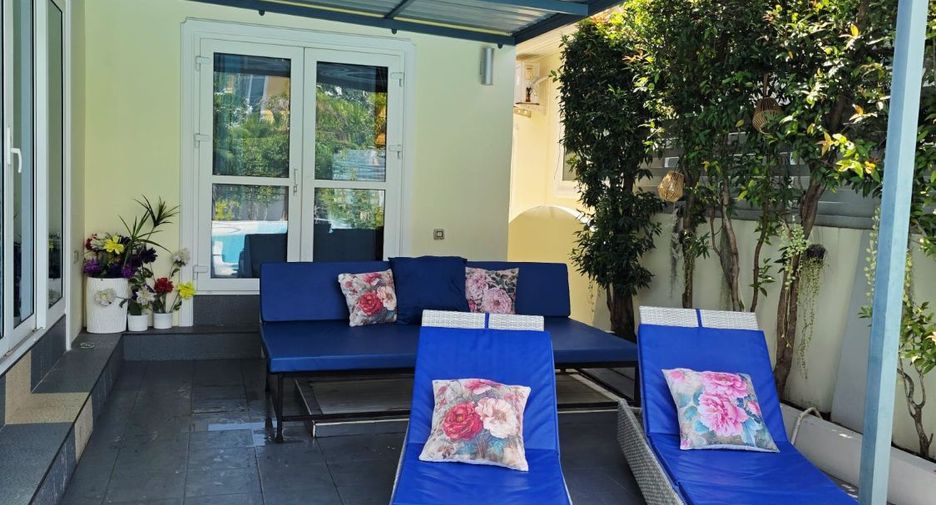Villa en alquiler de 3 habitaciones en Mueang Phuket, Phuket
