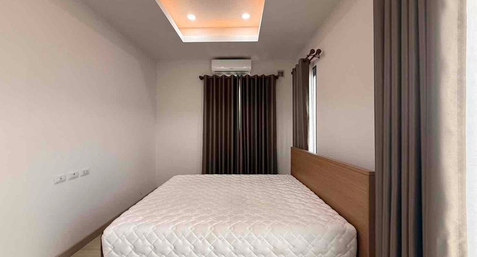Haus zur Miete mit 3 Zimmer in Bang Lamung, Chonburi