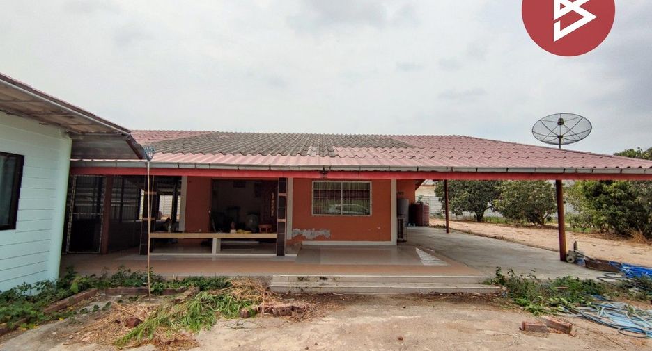 For sale land in Phanat Nikhom, Chonburi