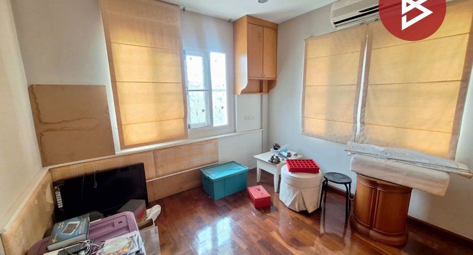 Casa en venta de 3 habitaciones en Bang Phli, Samut Prakan