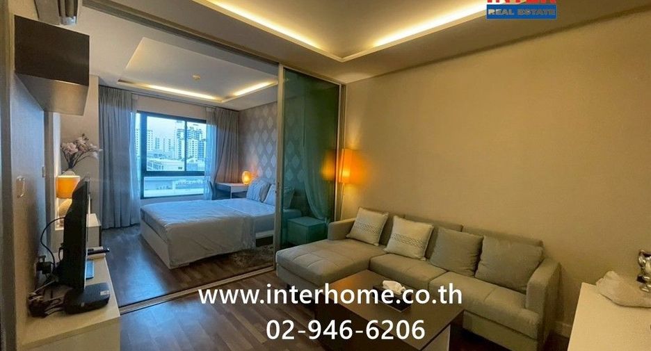 For sale 1 bed condo in Yan Nawa, Bangkok