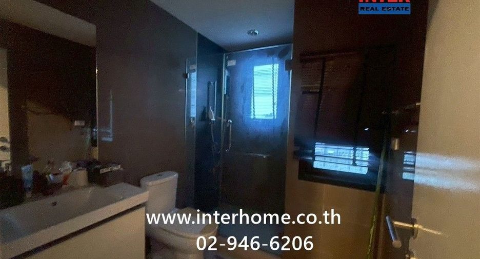For sale 1 bed condo in Yan Nawa, Bangkok