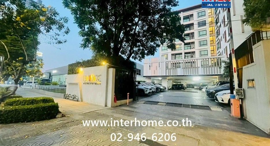 For sale 1 bed condo in Yan Nawa, Bangkok