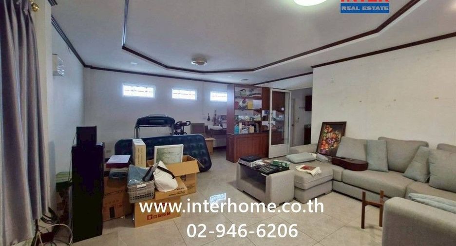 À vendre 3 chambres maison à Pak Kret, Nonthaburi