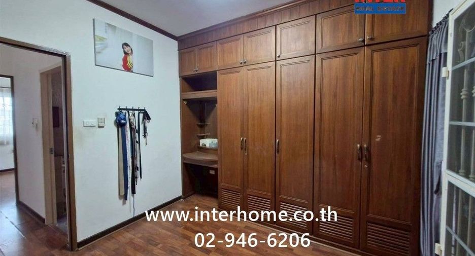 À vendre 3 chambres maison à Pak Kret, Nonthaburi
