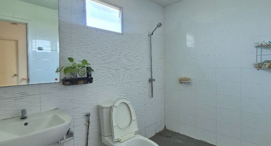 For sale 3 bedrooms townhouse in Bang Bo, Samut Prakan