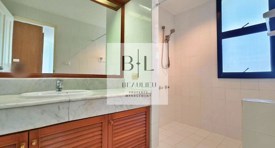 出租 和 出售 3 卧室 公寓 在 Bang Lamung, Chon Buri