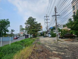For rent warehouse in Si Racha, Chonburi