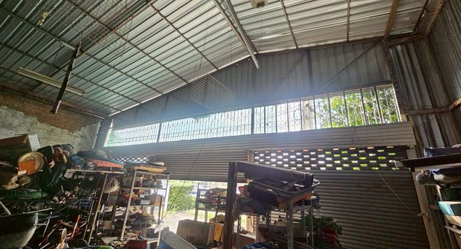 For rent warehouse in Si Racha, Chonburi