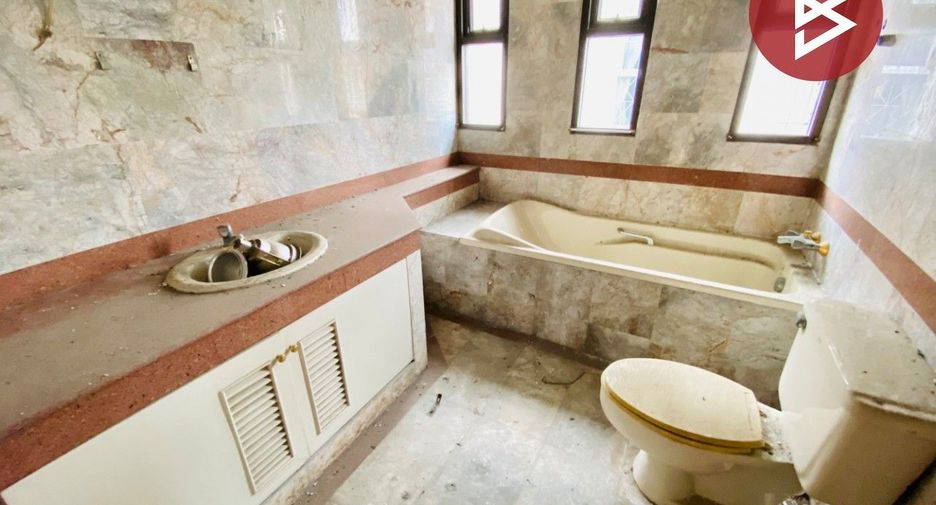 For sale 6 bedrooms house in Bang Bon, Bangkok