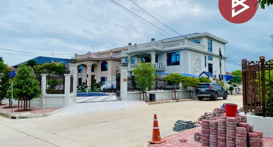 For sale 6 bedrooms house in Bang Bon, Bangkok