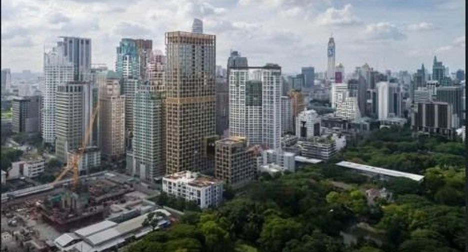 À louer et à vendre 2 chambres condo à Pathum Wan, Bangkok