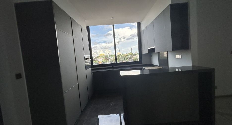 For rent office in Wang Thonglang, Bangkok