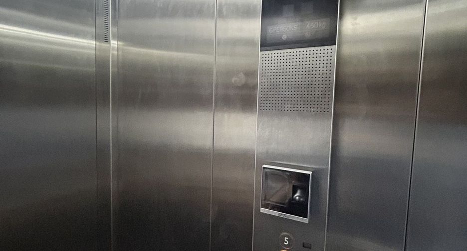 For rent office in Wang Thonglang, Bangkok