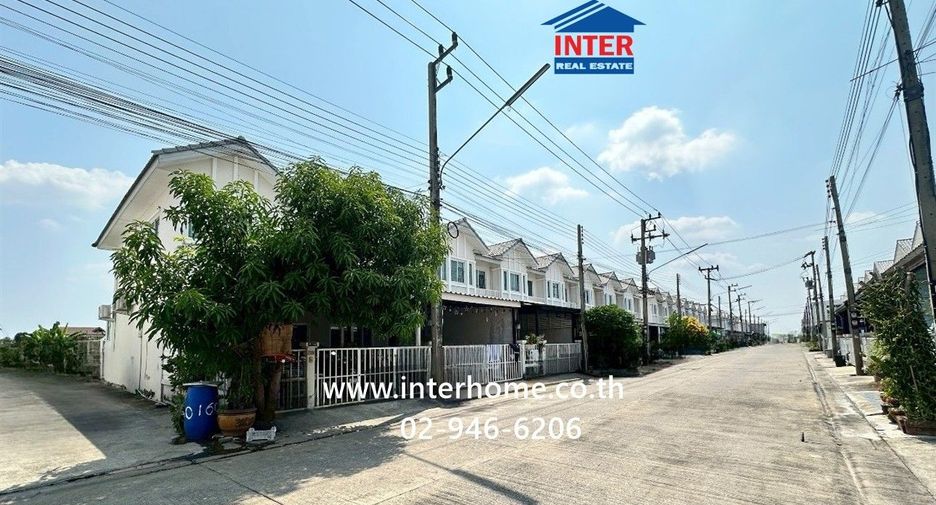 For sale 2 bedrooms townhouse in Lam Luk Ka, Pathum Thani