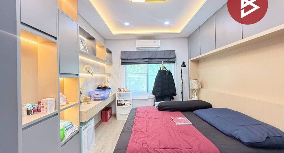 For sale 3 bedrooms house in Thanyaburi, Pathum Thani
