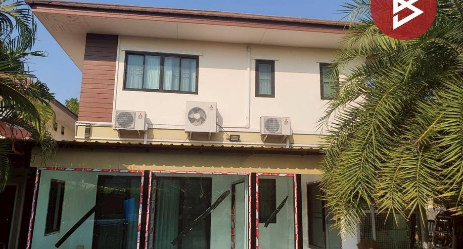 Haus zum Kauf mit 4 Zimmer in Mueang Uttaradit, Uttaradit