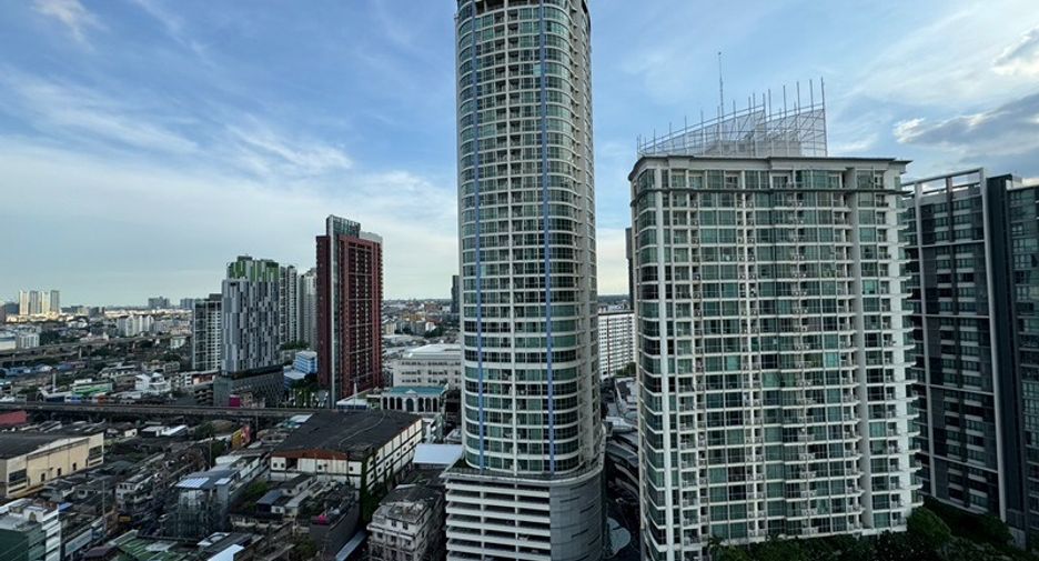 For rent and for sale 1 bed condo in Khlong Toei, Bangkok