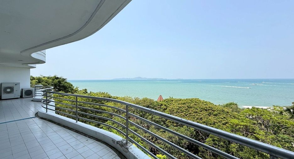 For rent 4 bedrooms condo in Bang Lamung, Chonburi