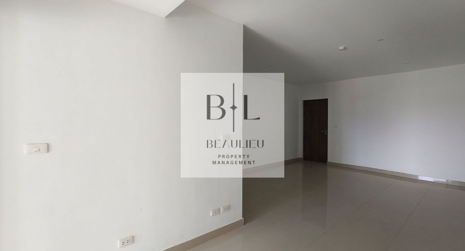 For sale 4 bedrooms condo in Bang Lamung, Chonburi