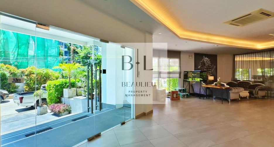 For sale 4 bedrooms condo in Bang Lamung, Chonburi