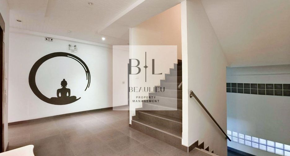 For sale 4 bedrooms condo in Bang Lamung, Chonburi