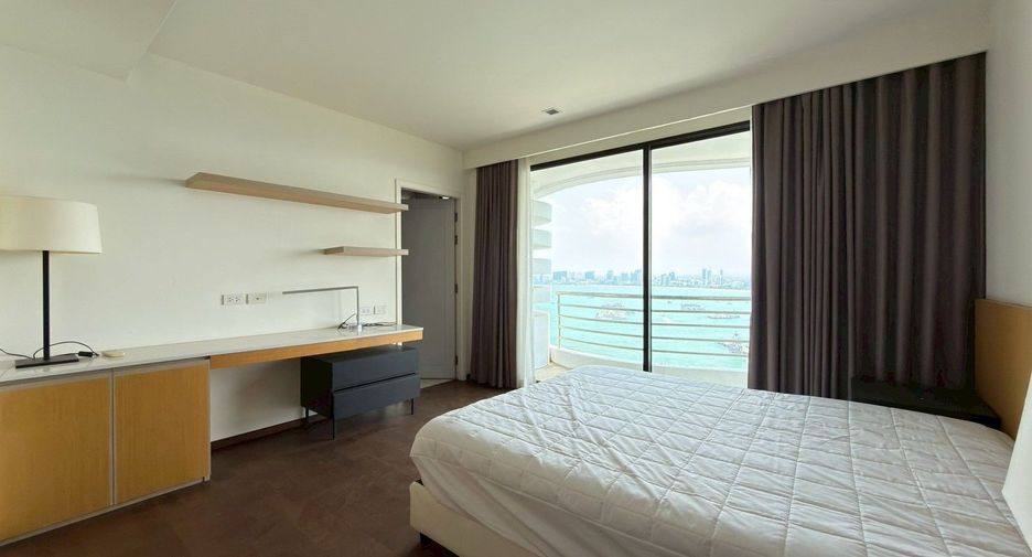 For rent 4 bedrooms condo in Bang Lamung, Chonburi
