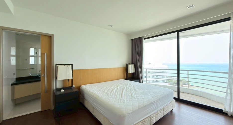 For rent 4 bedrooms condo in Bang Lamung, Chonburi