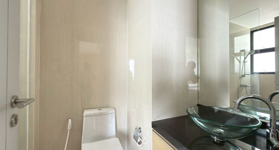 For rent 4 bedrooms condo in Bang Lamung, Chonburi
