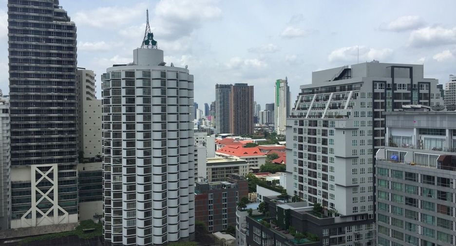 Condo en alquiler de 1 habitaciones en Khlong Toei, Bangkok