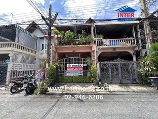 出售 2 卧室 联排别墅 在 Lat Phrao, 曼谷
