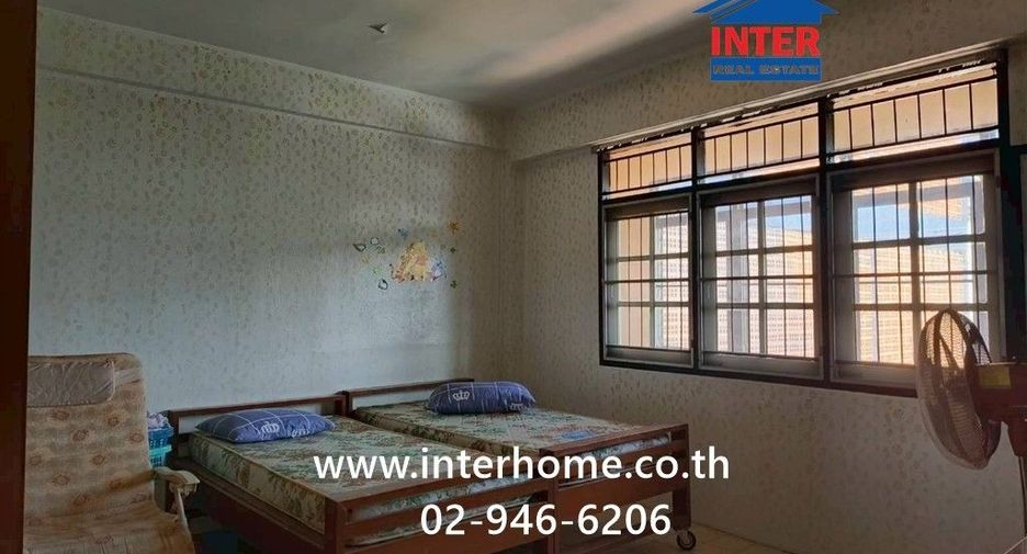 For sale 13 bedrooms retail Space in Bang Kapi, Bangkok