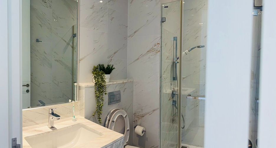 For rent 2 bedrooms condo in Bang Kho Laem, Bangkok