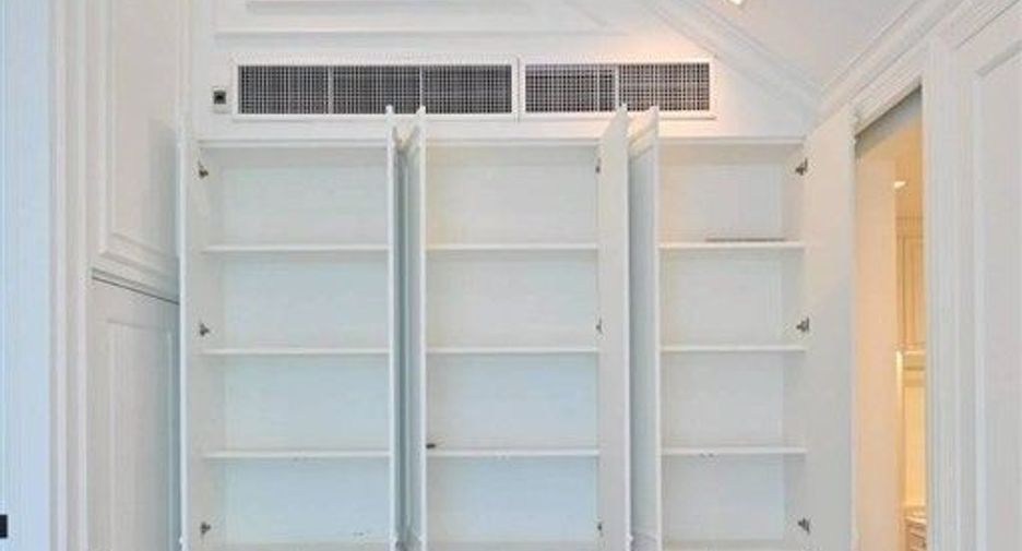 For sale 4 bedrooms house in Bang Kruai, Nonthaburi