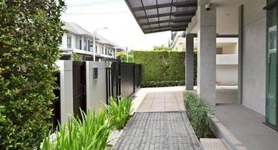 For sale 4 bedrooms house in Bang Kruai, Nonthaburi