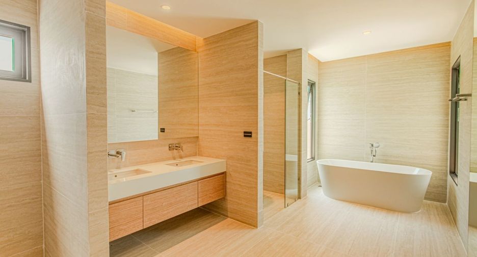 For rent 3 bedrooms villa in Thalang, Phuket