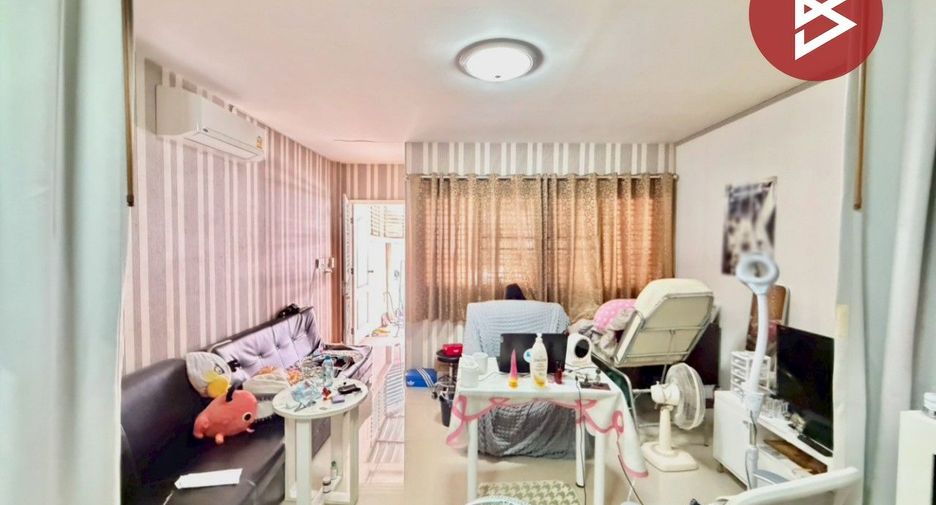 For sale 2 bedrooms townhouse in Sai Mai, Bangkok