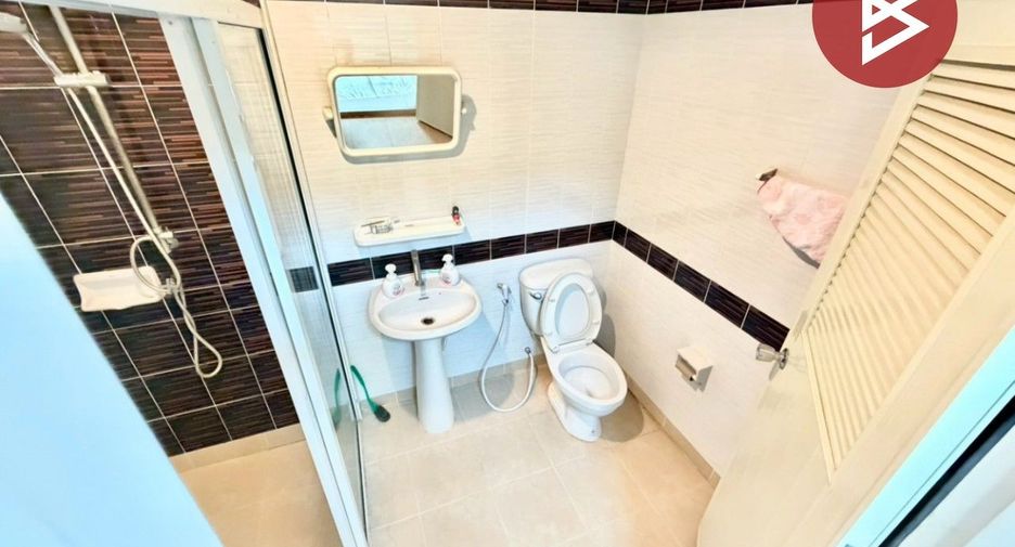 For sale 2 bedrooms townhouse in Sai Mai, Bangkok