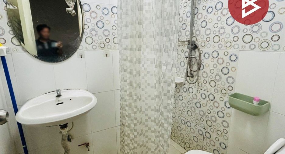 Продажа 2 спальни таунхаус в Chom Bueng, Ратбури