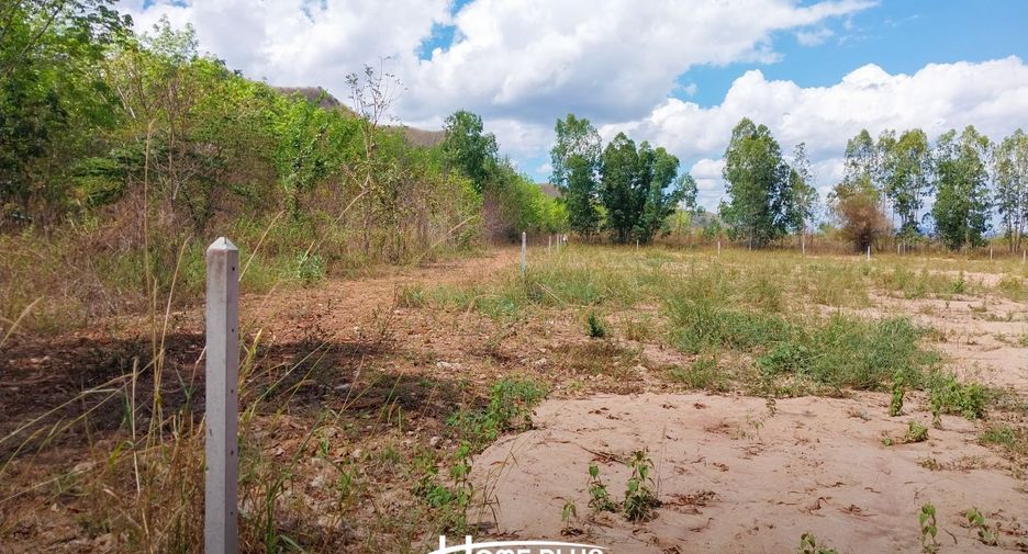 For sale land in Tha Yang, Phetchaburi