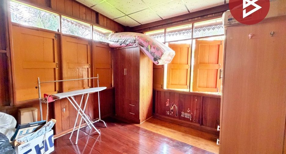 For sale 4 bedrooms house in Phra Nakhon Si Ayutthaya, Phra Nakhon Si Ayutthaya