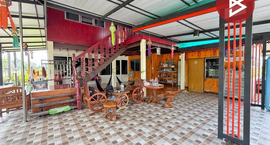 For sale 4 bedrooms house in Phra Nakhon Si Ayutthaya, Phra Nakhon Si Ayutthaya