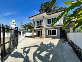 For Rent 4 Bedroom House In Mueang Chiang Mai