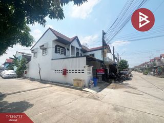 For sale 2 bedrooms townhouse in Bang Pakong, Chachoengsao
