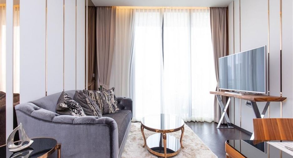 For rent 2 bedrooms condo in Phaya Thai, Bangkok