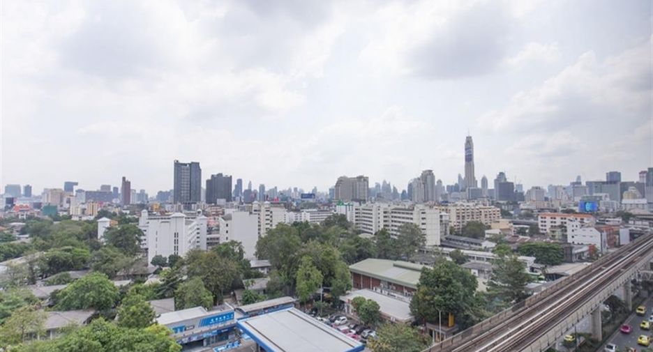 For rent 2 bedrooms condo in Phaya Thai, Bangkok