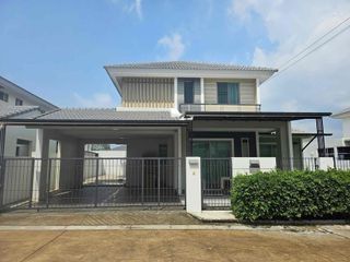 Haus zur Miete mit 4 Zimmer in Bang Lamung, Chonburi