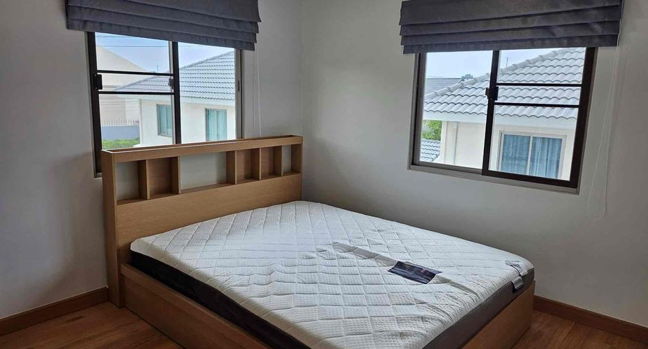 For rent 4 bedrooms house in Bang Lamung, Chonburi
