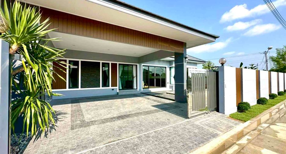 For sale 3 bedrooms house in Bang Lamung, Chonburi